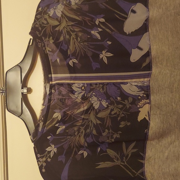 Women's Tiny by Anthropologie top - Picture 8 of 8